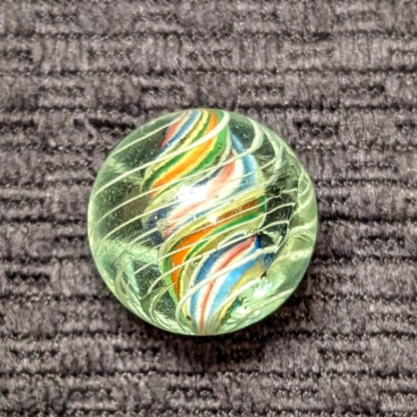 13/16" Colorful Tight-Ribbon Divided Core Swirl - Image 2