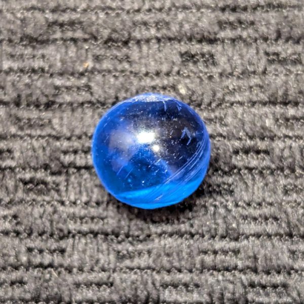 Peewee Blue Glass Banded Transparent Indian or Banded Swirl w/ 2 Opposed Sets of White Surface Threads - Image 3