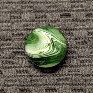 Nice Forest Green Peltier Feathered Slag