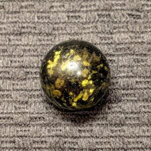 Uncommon 27/32" Olive Green Blizzard Mica